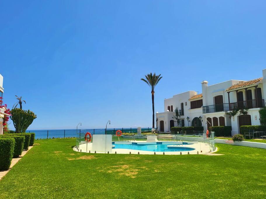 Chic Townhouse By The Sea @ Villacana Playa! Appartement *